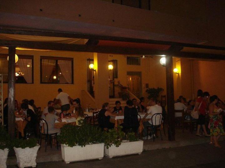Torretta  Un Posto Al Sole Bed & Breakfast エクステリア 写真