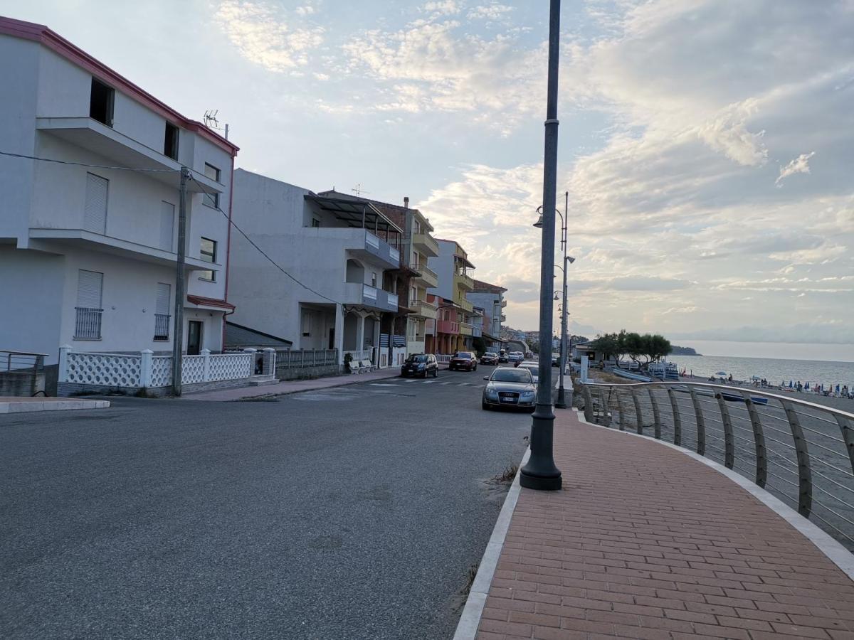 Torretta  Un Posto Al Sole Bed & Breakfast エクステリア 写真
